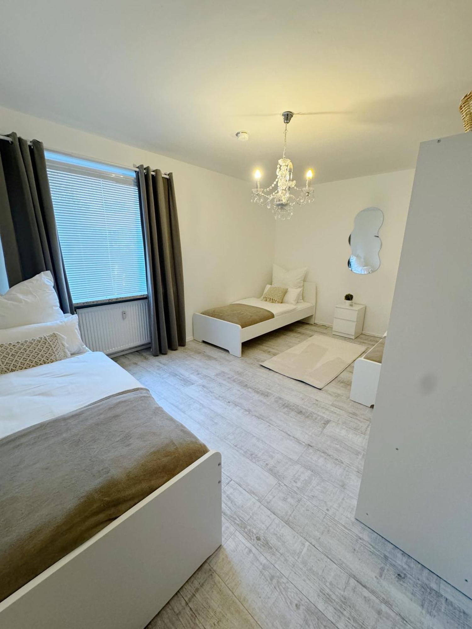90M2 I Central I Netflix I Wifi I Free Parking I Lia Apartments Hannover Exteriör bild
