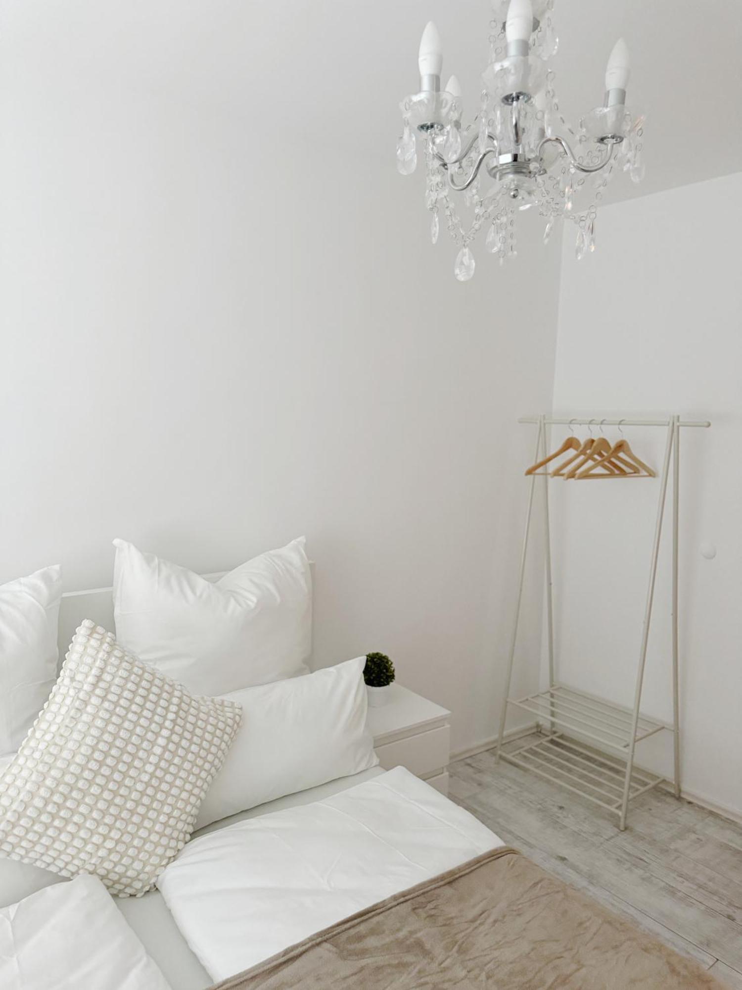 90M2 I Central I Netflix I Wifi I Free Parking I Lia Apartments Hannover Exteriör bild
